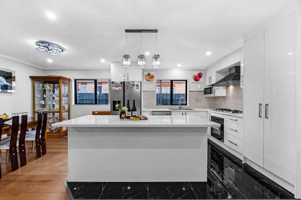 Photos of 15B Seymour Avenue