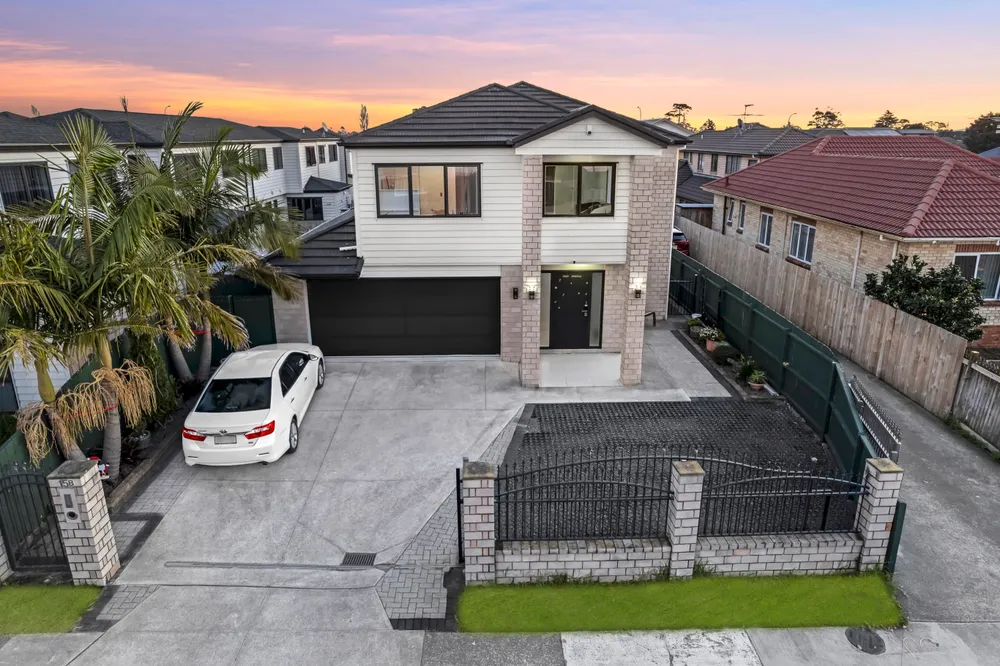 Photos of 15B Seymour Avenue
