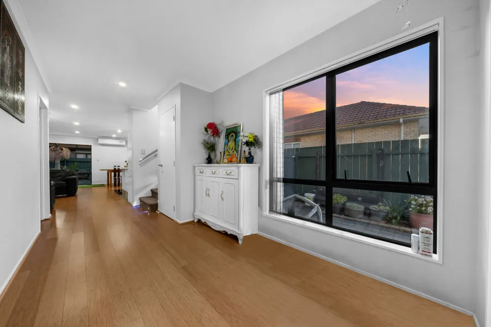 Photos of 15B Seymour Avenue