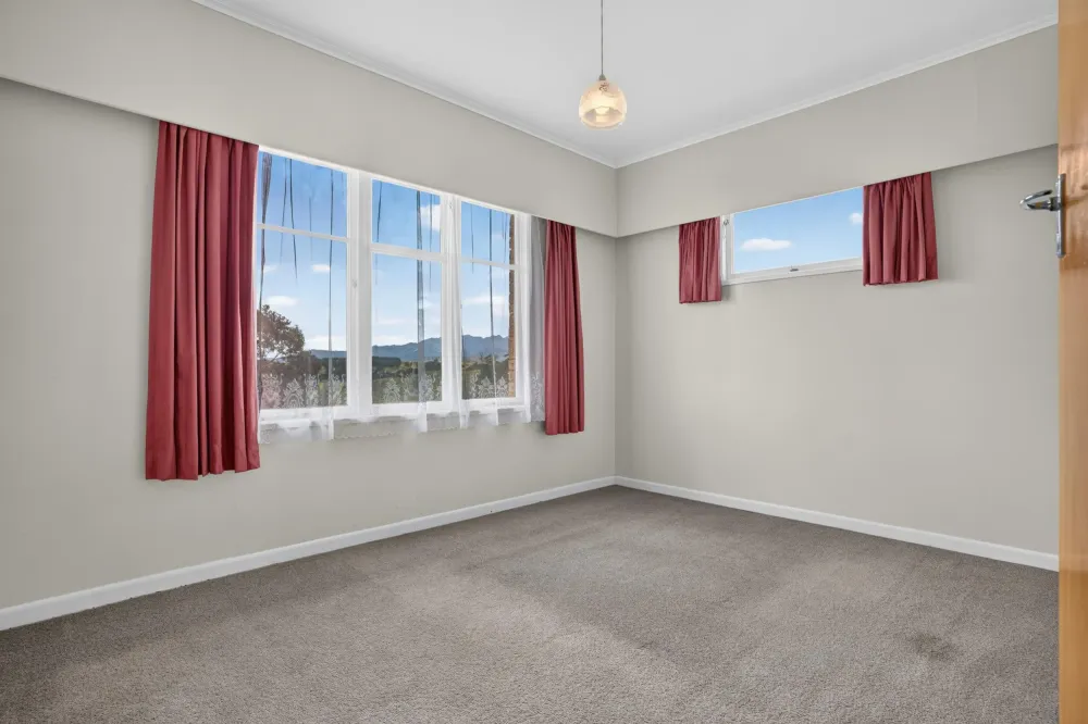 Photos of 1334 Pukehuia Road