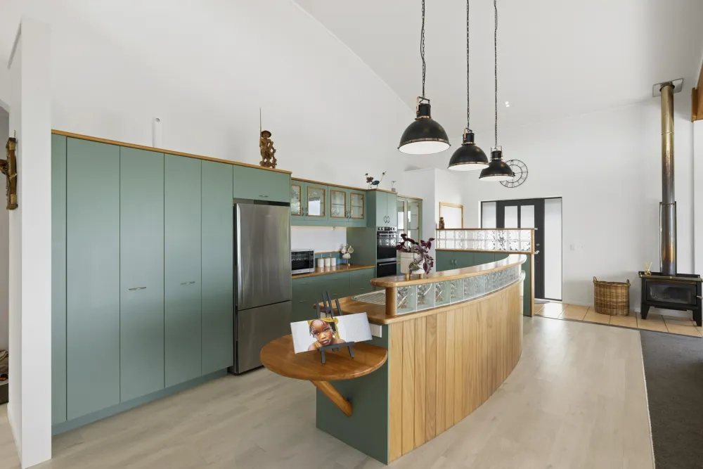 Photos of 857B Upper Ohauiti Road