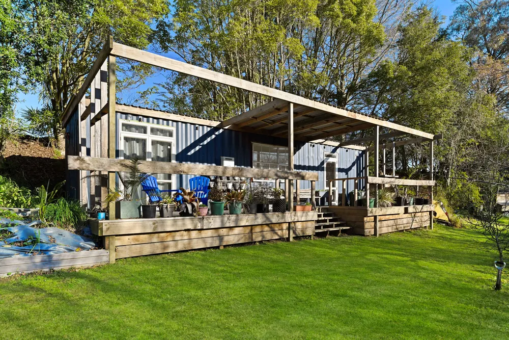 Photos of 13 Willow Brook Lane