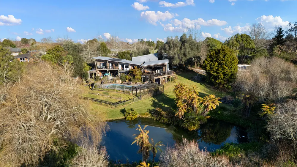 Photos of 13 Willow Brook Lane