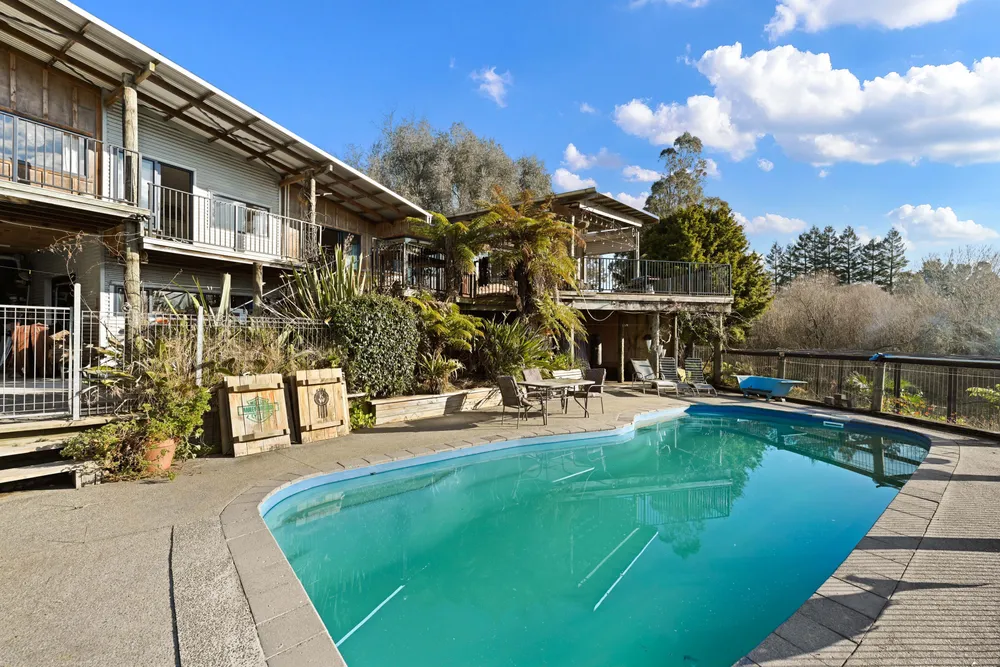 Photos of 13 Willow Brook Lane