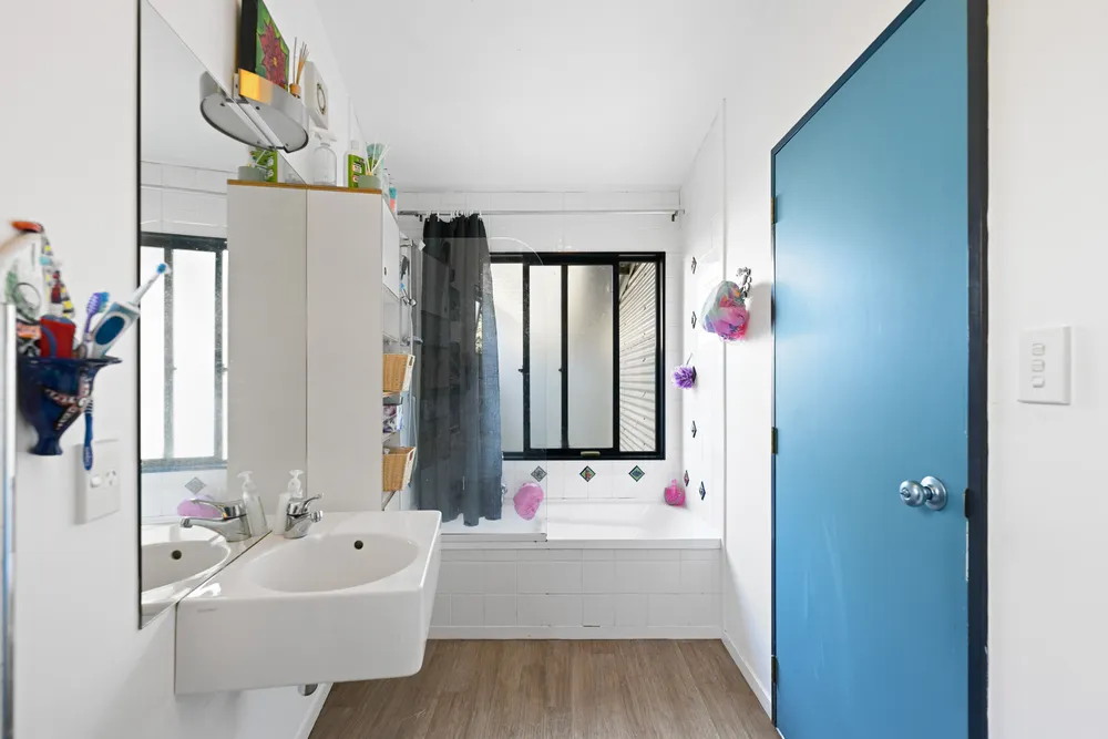 Photos of 13 Willow Brook Lane
