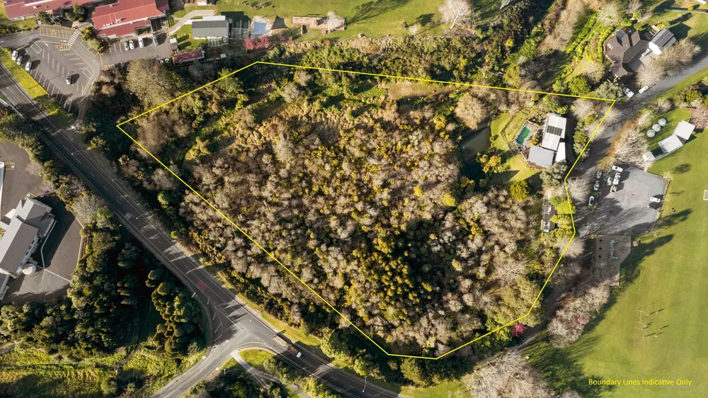 Photos of 13 Willow Brook Lane