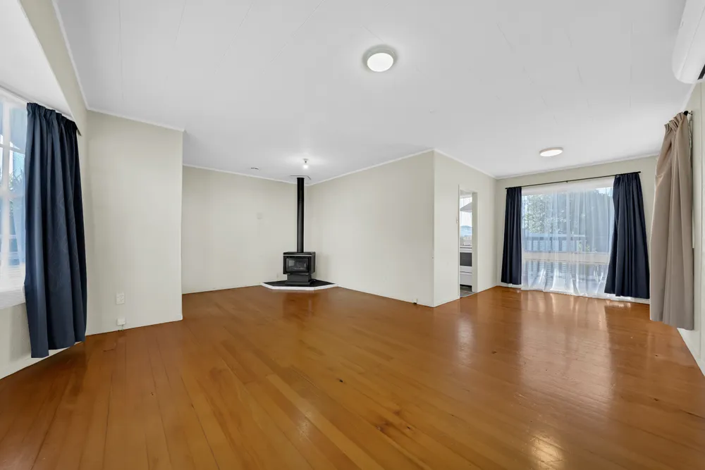 Photos of 27 Astor Place
