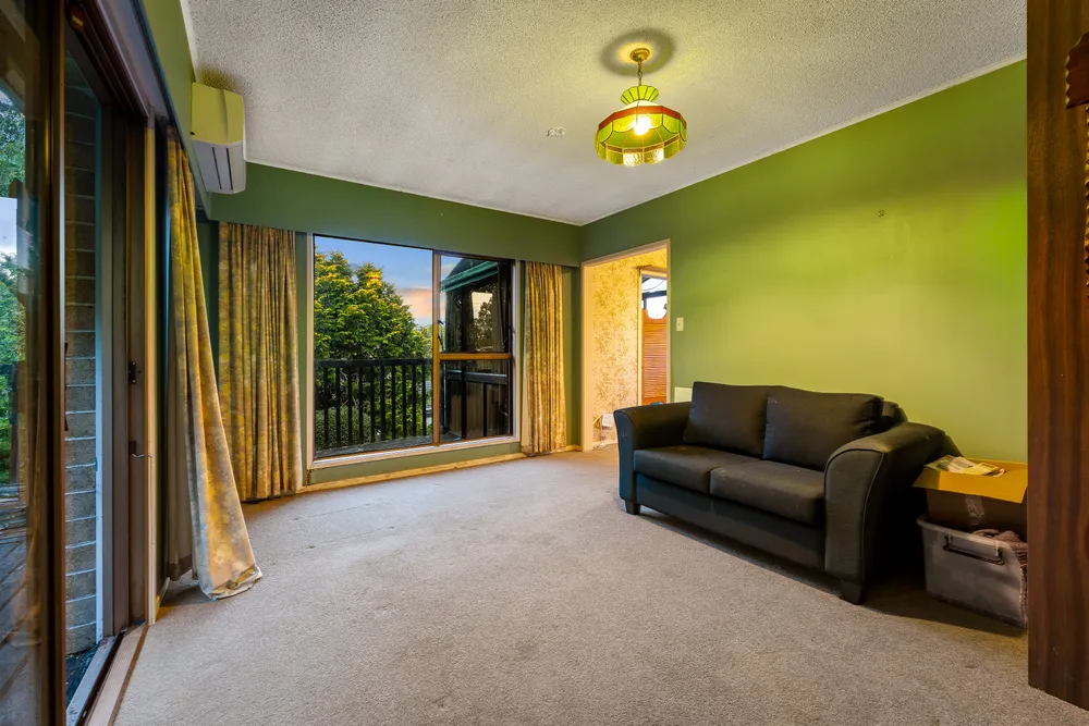 Photos of 2/11 Ayton Drive