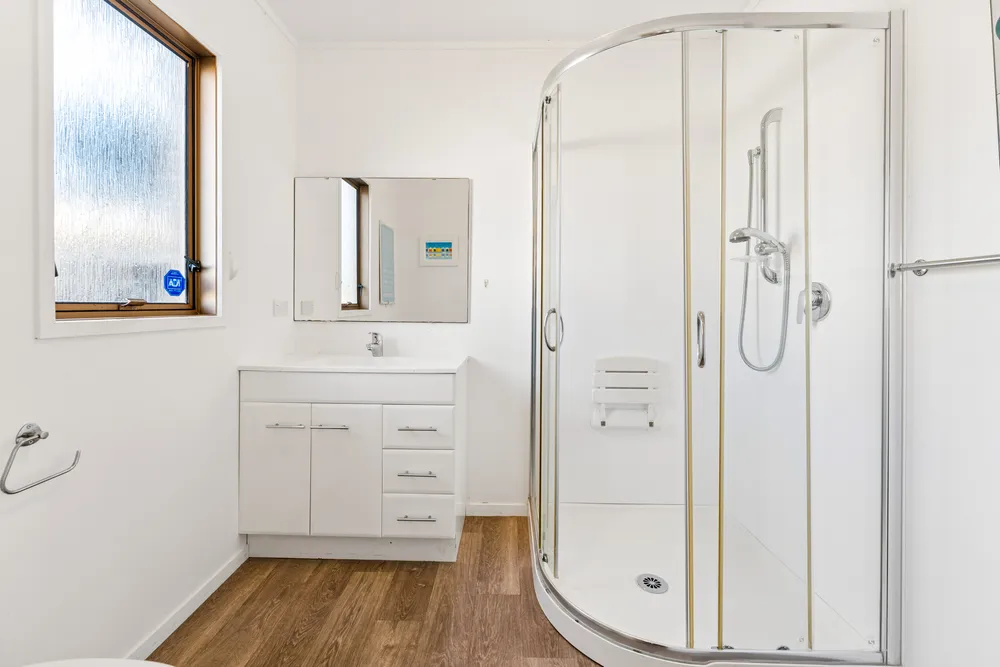 Photos of 2/11 Ayton Drive
