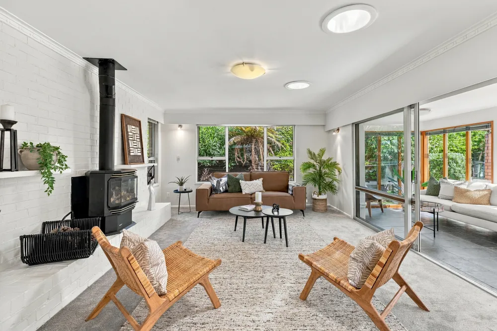 Photos of 333 Eastern Terrace