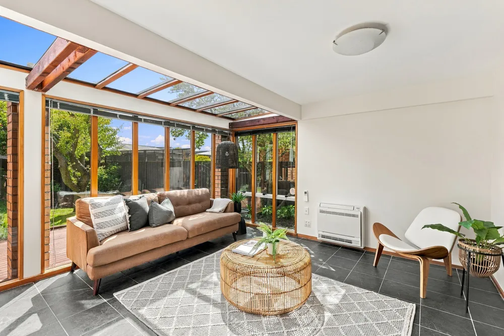Photos of 333 Eastern Terrace