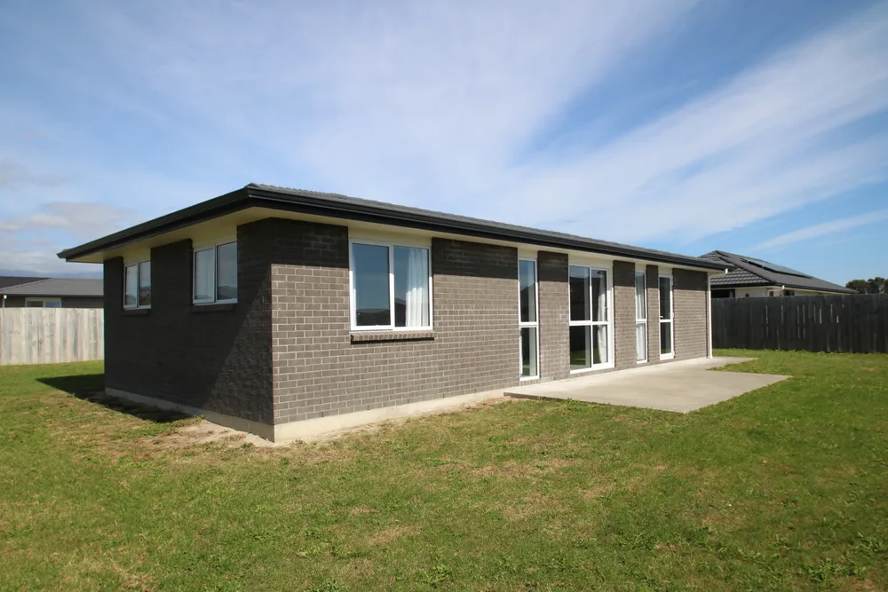 Photos of 92 Hinemoa Street