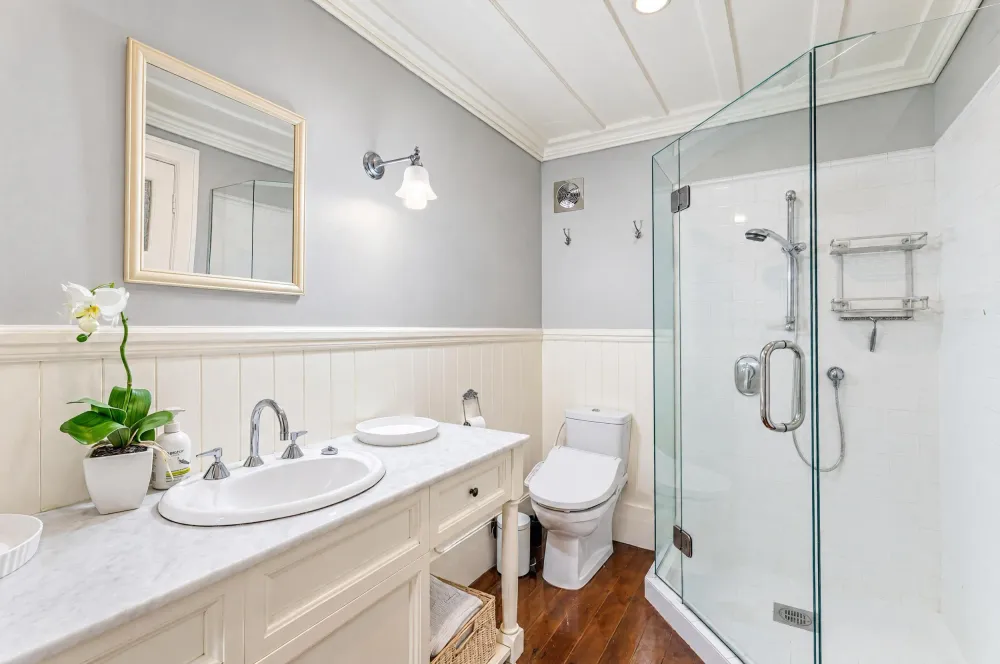 Photos of 11A MacMurray Road