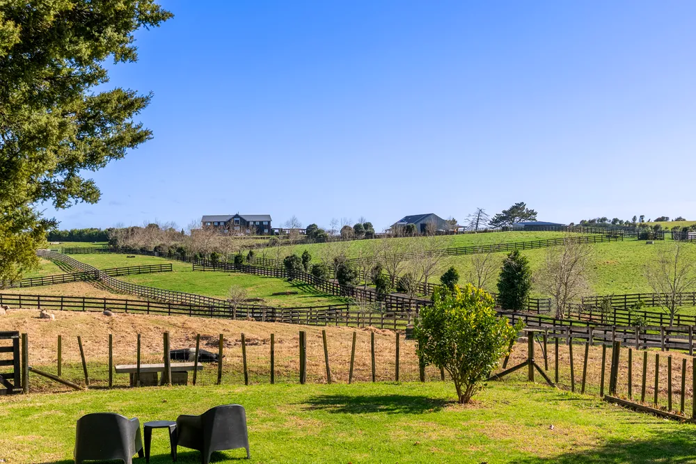 Photos of 371 Seagrove Road