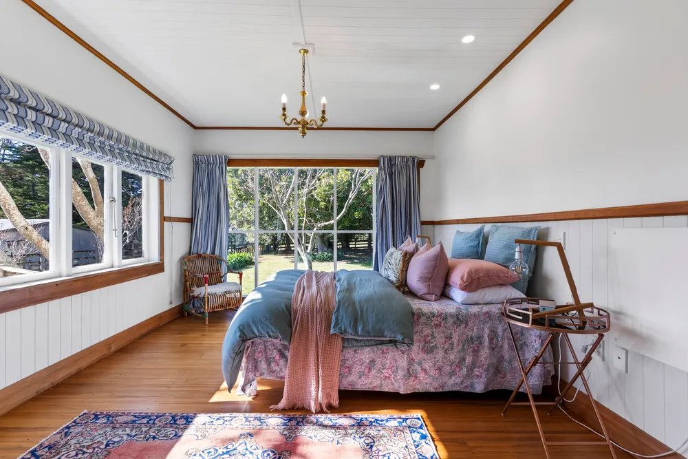 Photos of 371 Seagrove Road