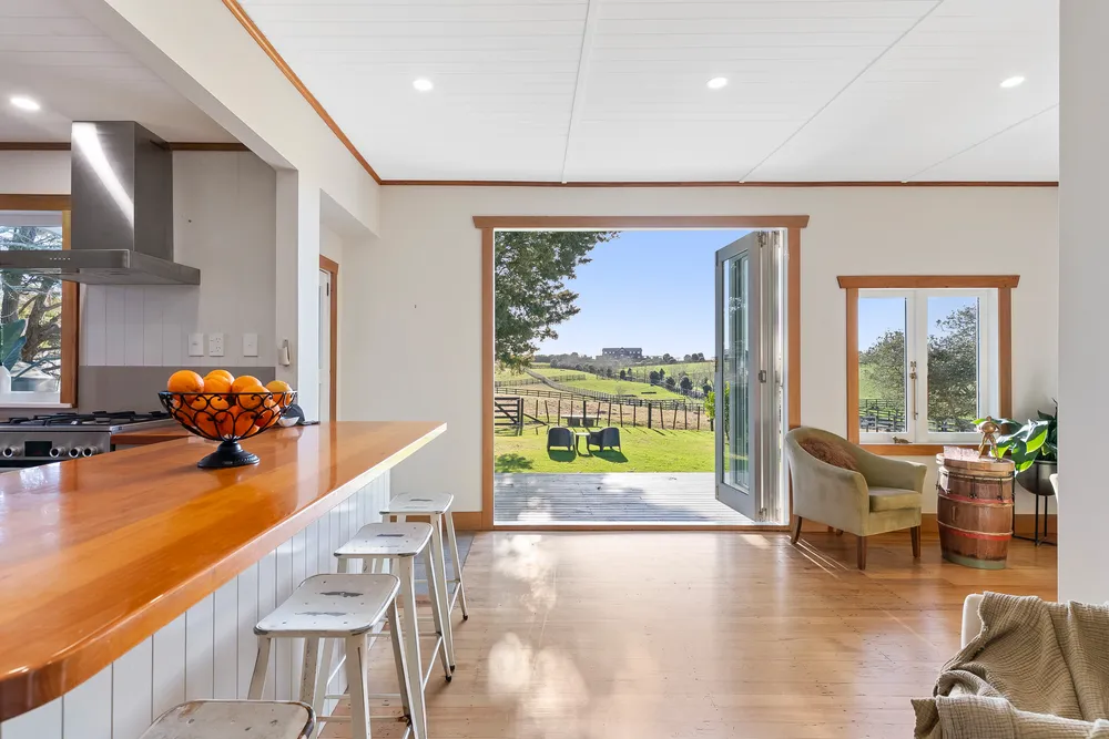Photos of 371 Seagrove Road