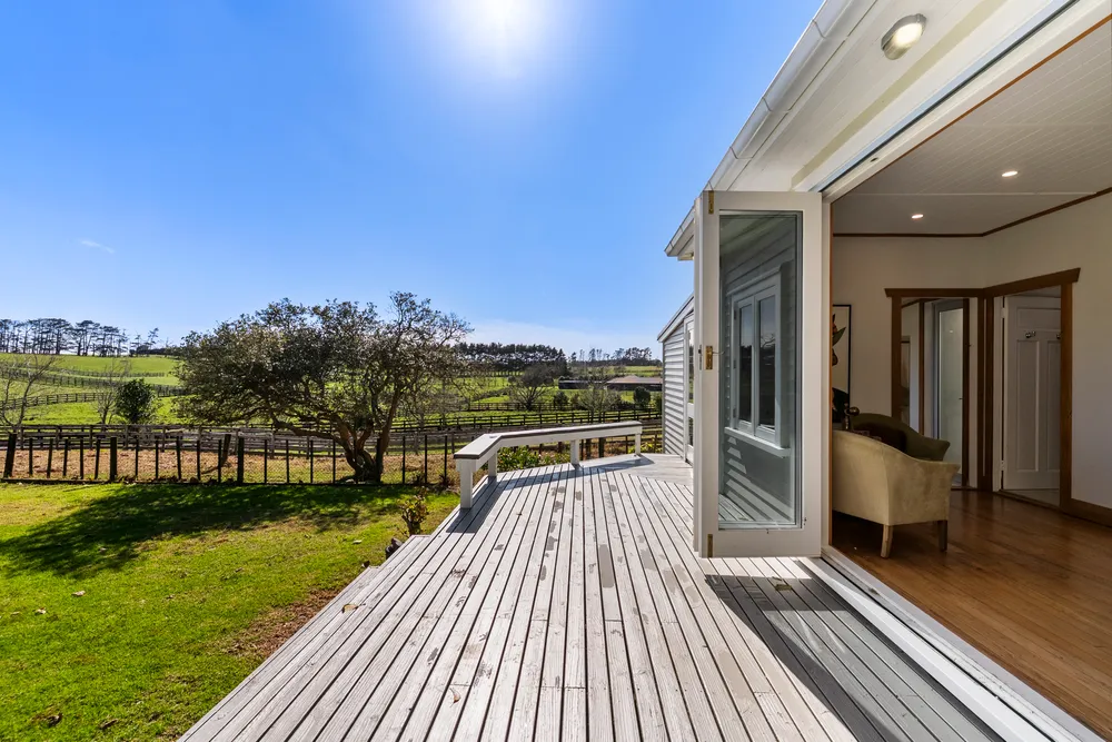 Photos of 371 Seagrove Road