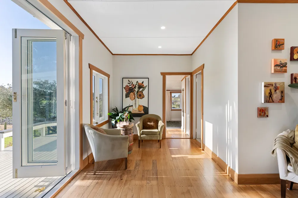 Photos of 371 Seagrove Road