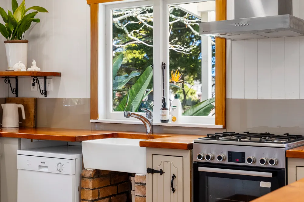 Photos of 371 Seagrove Road