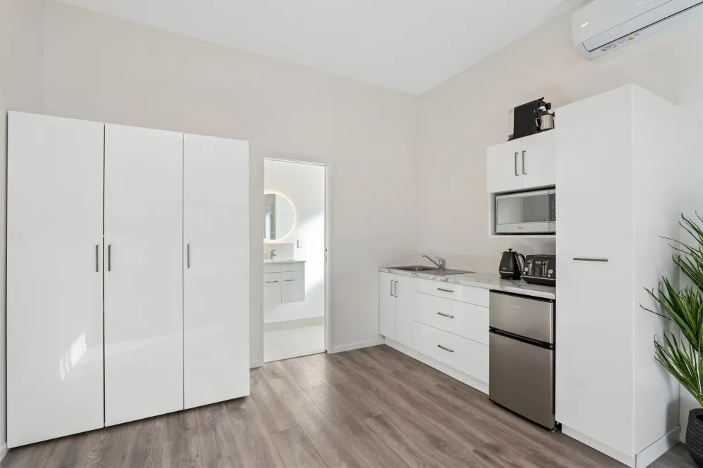 Photos of 1 Burnett Lane
