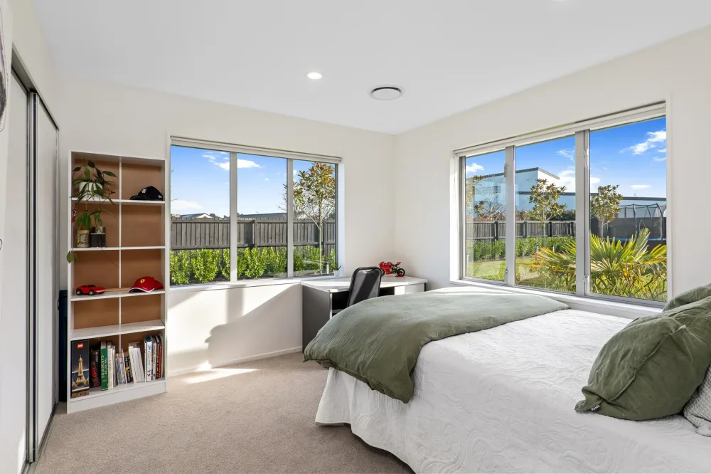 Photos of 1 Burnett Lane