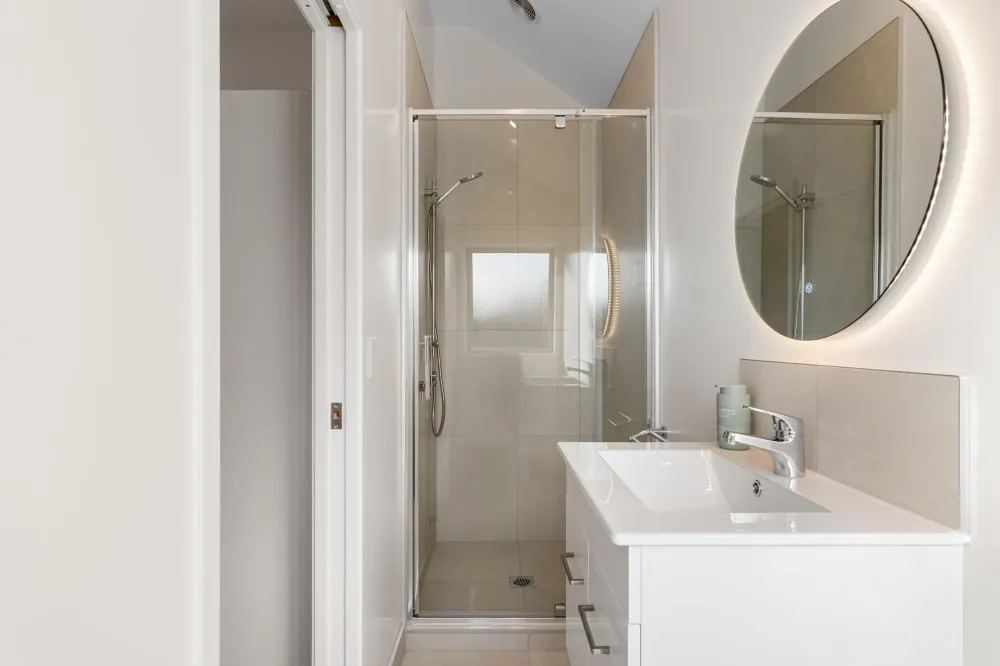 Photos of 1 Burnett Lane