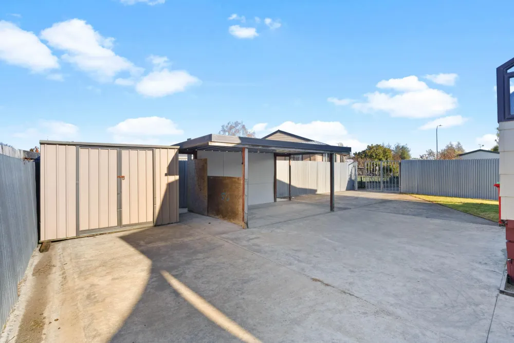 Photos of 15B Lloyd Drive