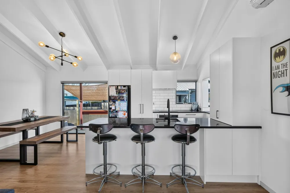 Photos of 15B Lloyd Drive