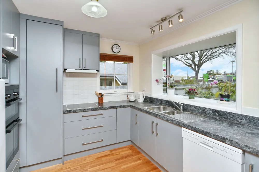 Photos of 338 Harewood Road
