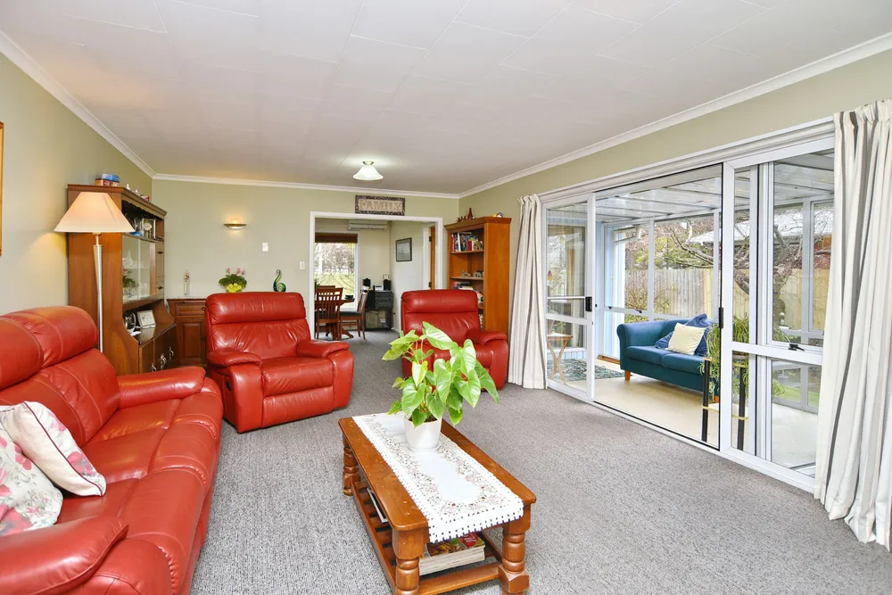 Photos of 338 Harewood Road