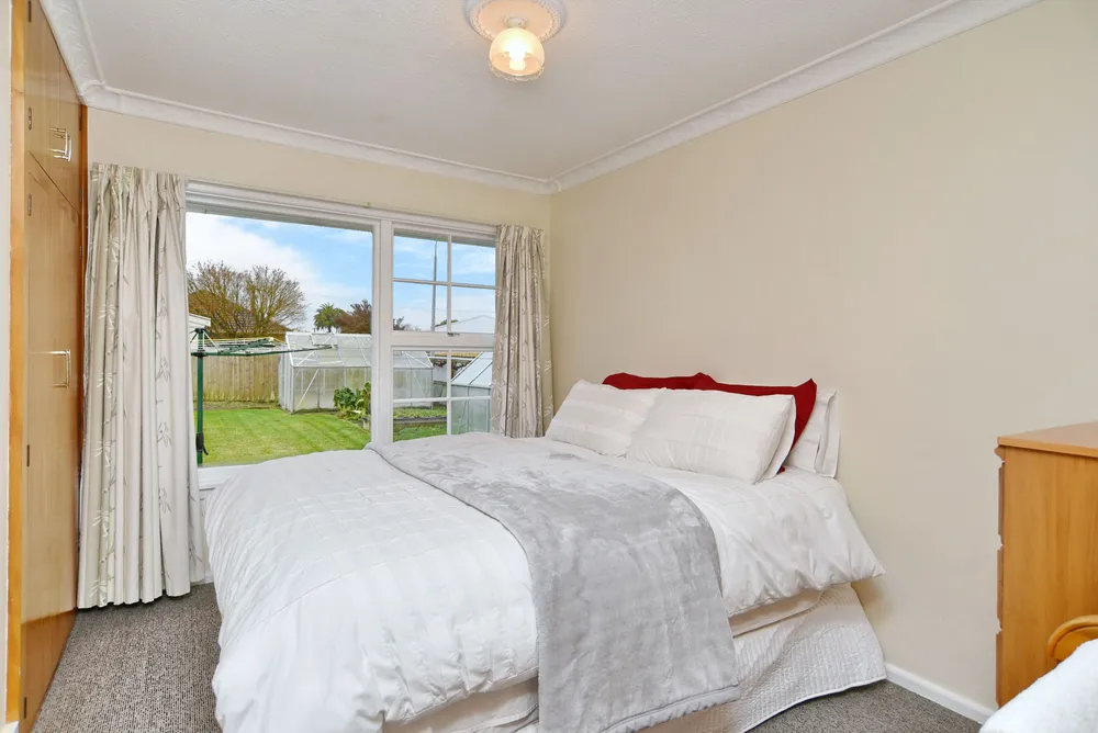 Photos of 338 Harewood Road
