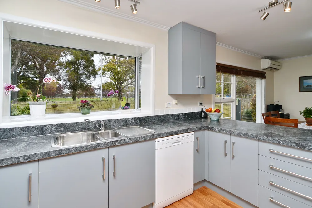Photos of 338 Harewood Road