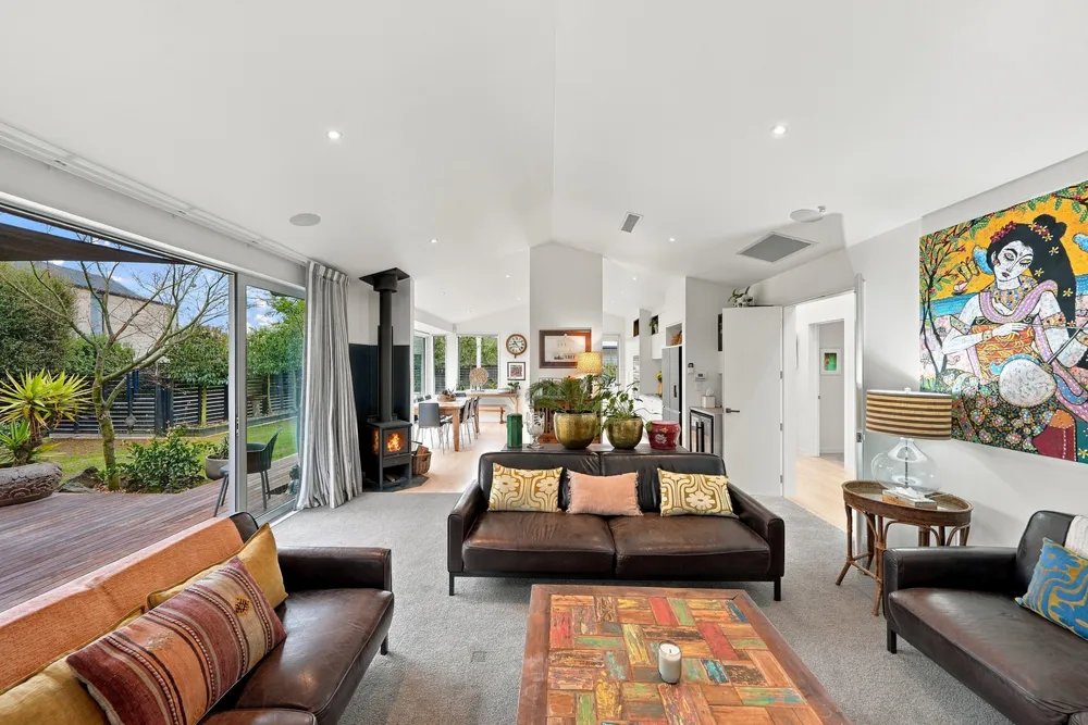 Photos of 9 Hadlow Place