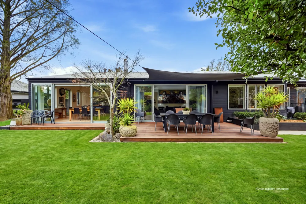 Photos of 9 Hadlow Place