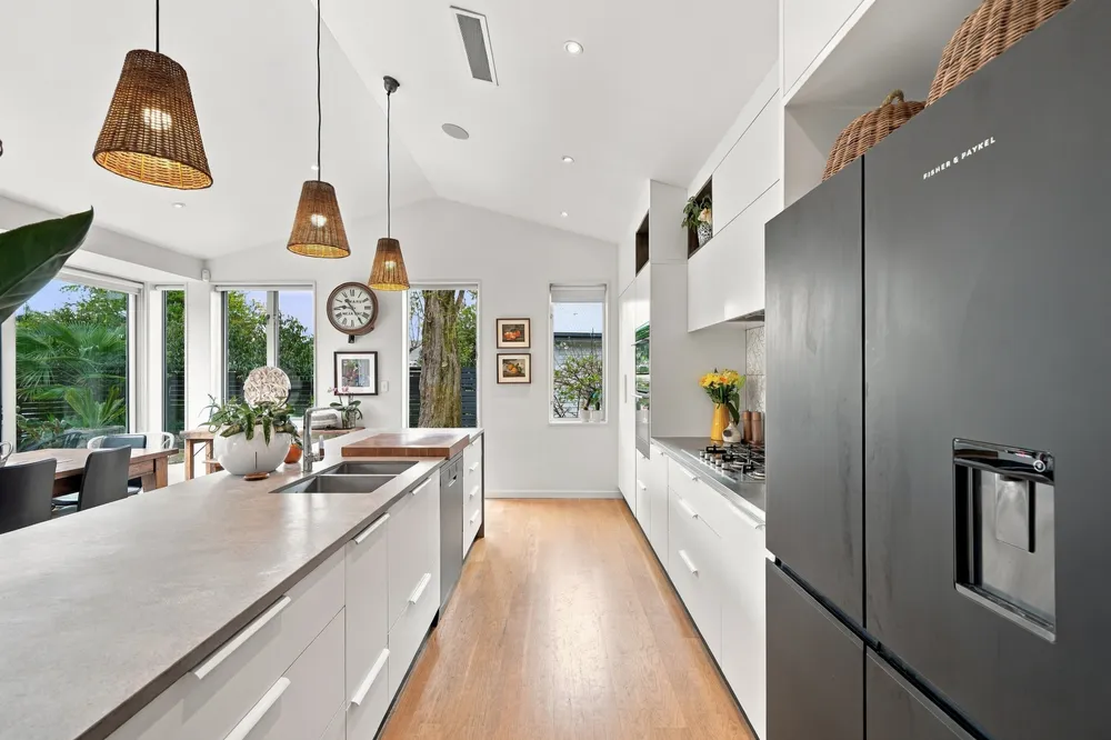 Photos of 9 Hadlow Place