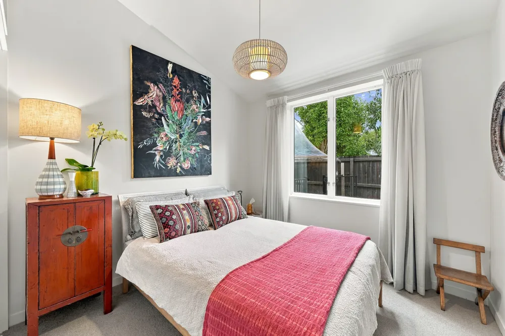Photos of 9 Hadlow Place