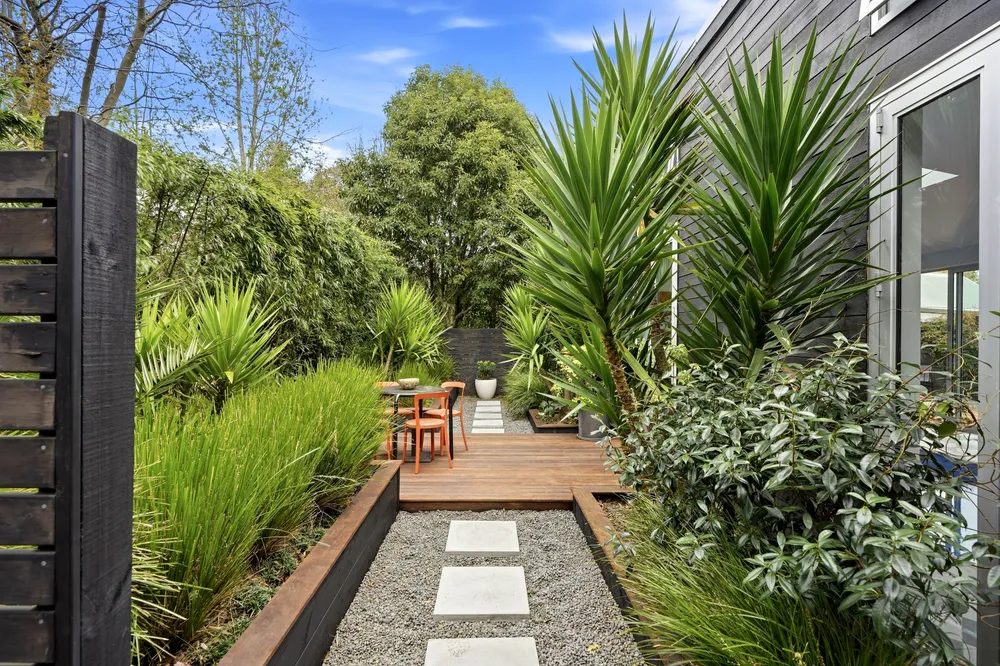 Photos of 9 Hadlow Place