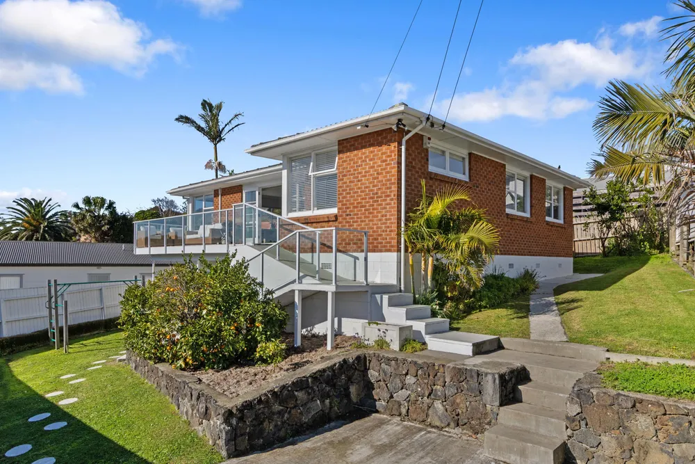 Photos of 11A Queenstown Road