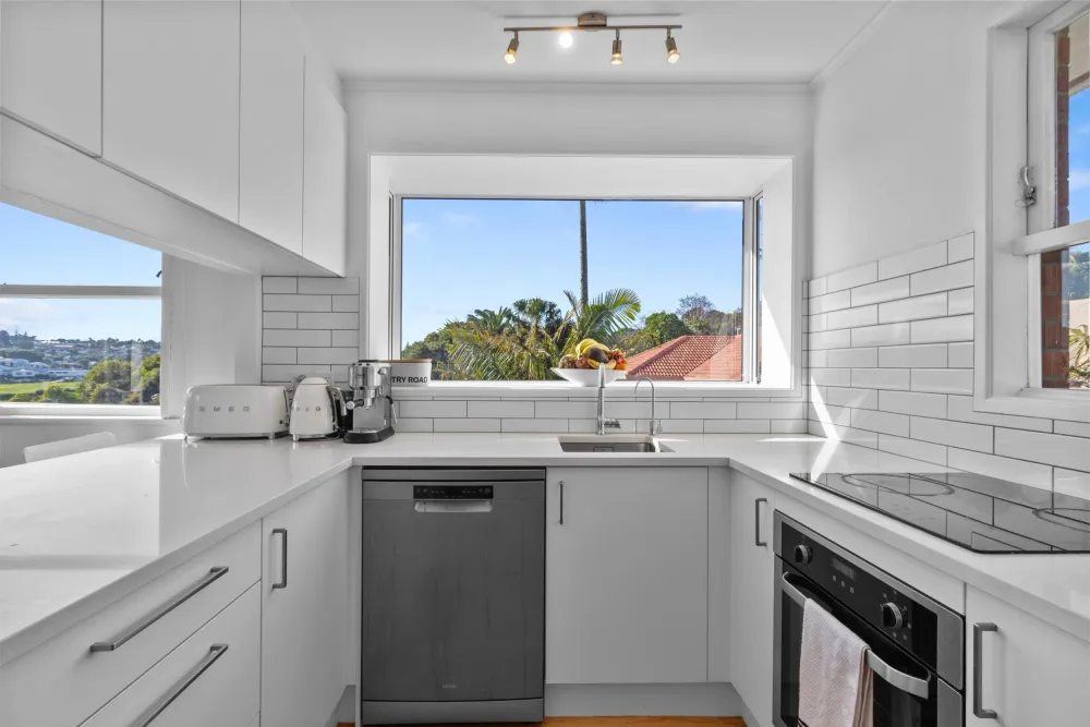 Photos of 11A Queenstown Road