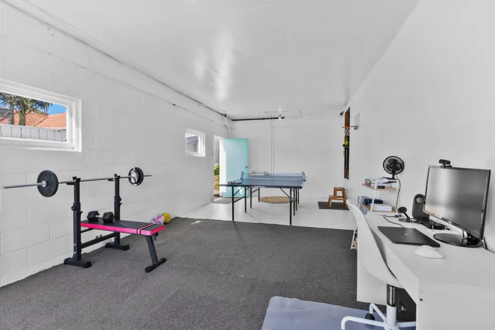 Photos of 11A Queenstown Road