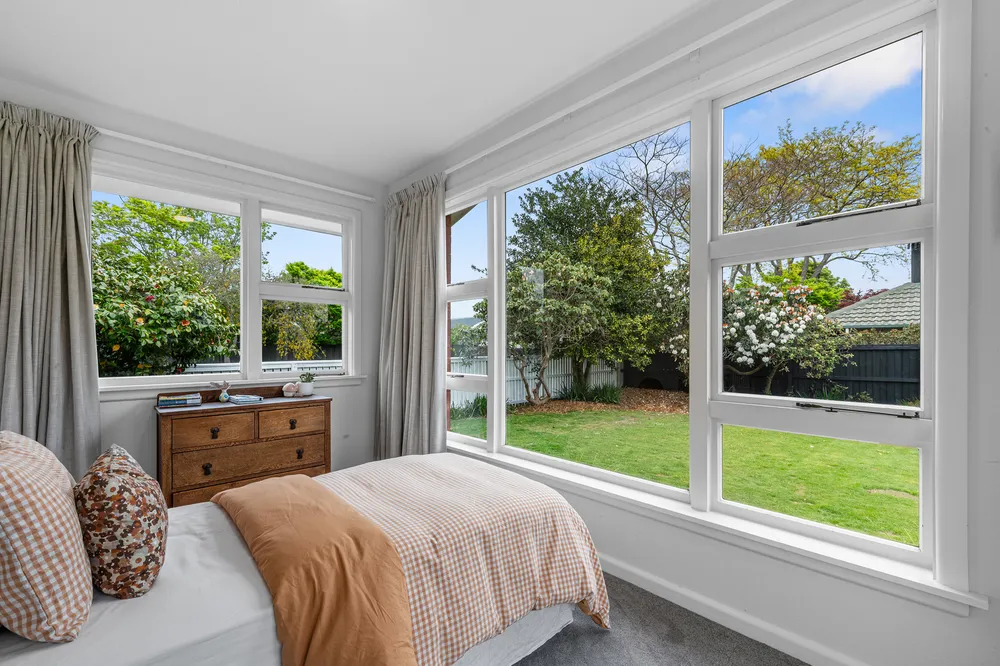 Photos of 12 Brackendale Place