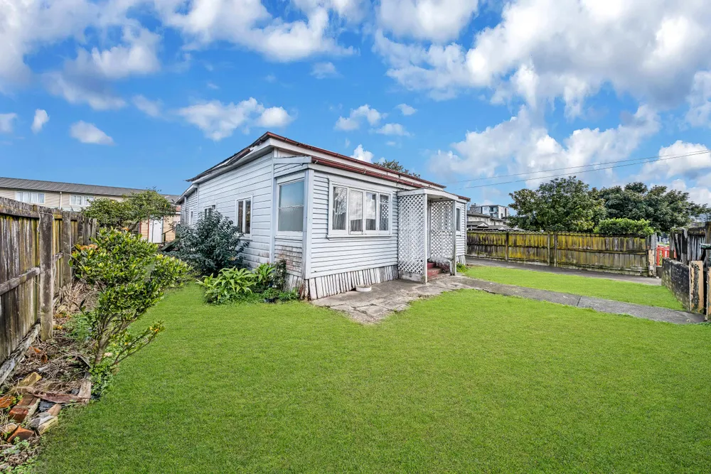 Photos of 63 Atkinson Avenue