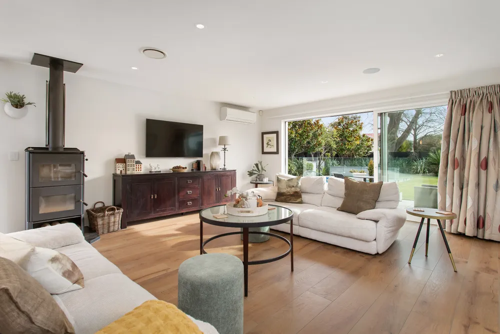 Photos of 12 Nightingale Place