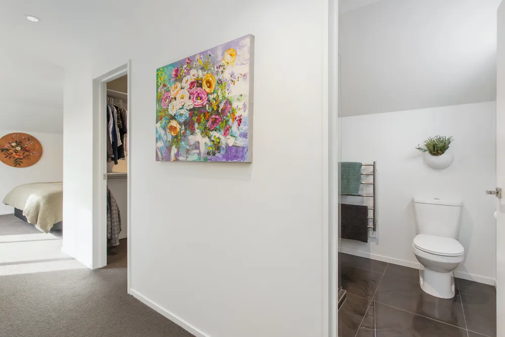 Photos of 12 Nightingale Place