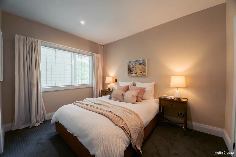 Photos of 22A Maungakiekie Avenue