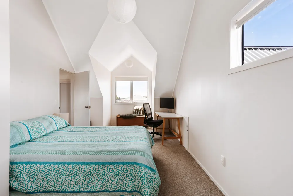 Photos of 146B Windsor Road
