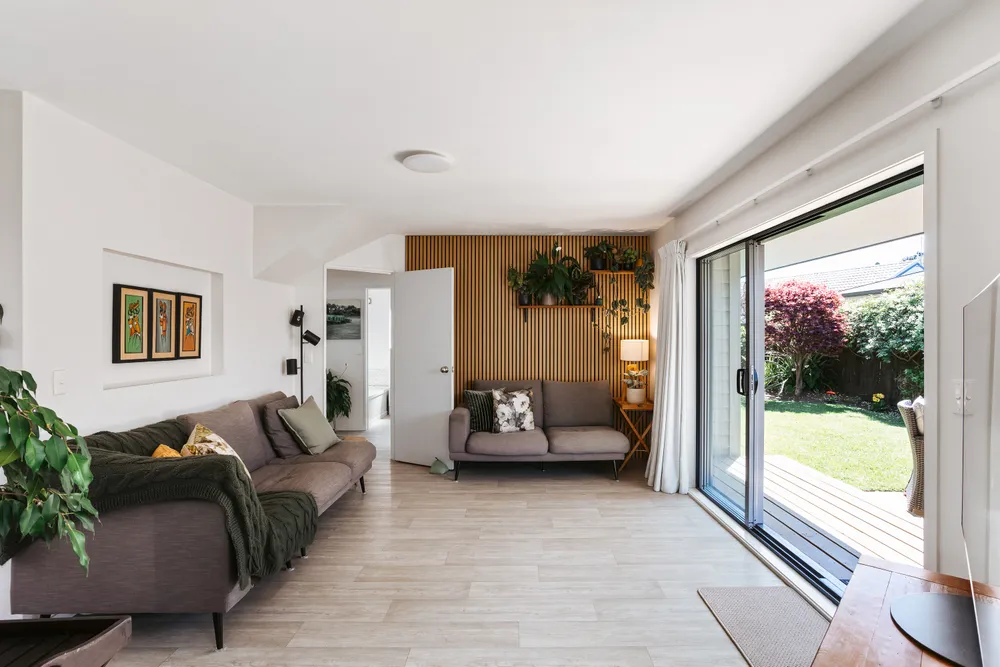 Photos of 146B Windsor Road