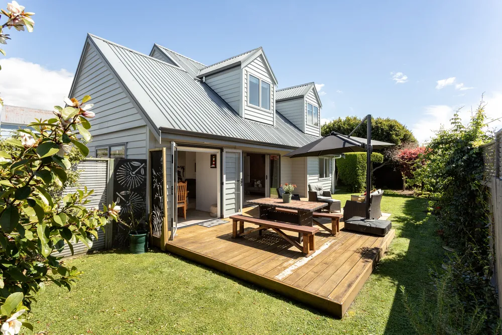 Photos of 146B Windsor Road