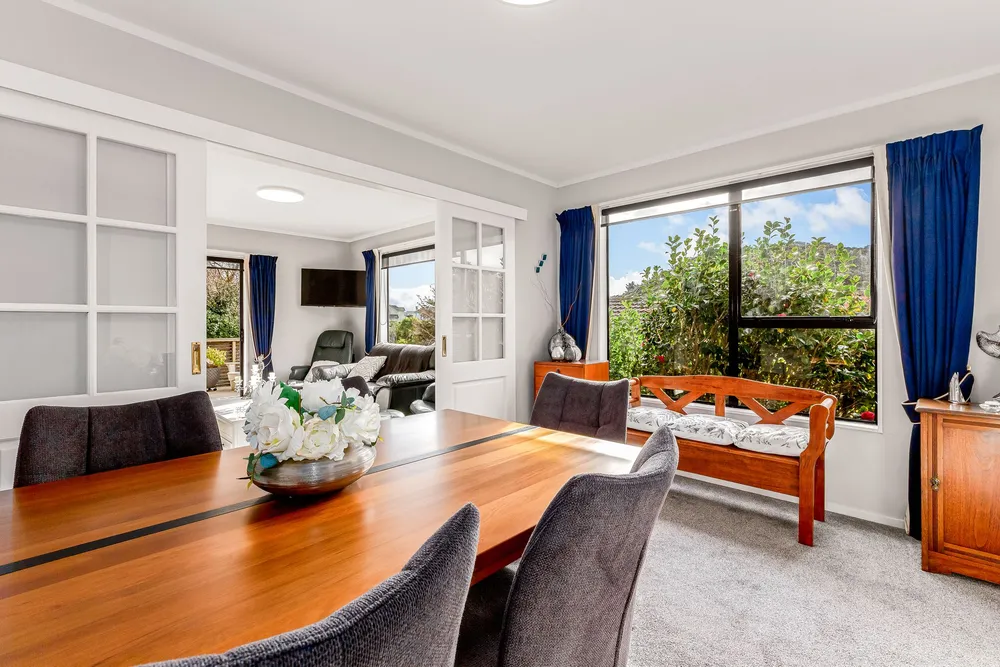 Photos of 85 Ayton Drive