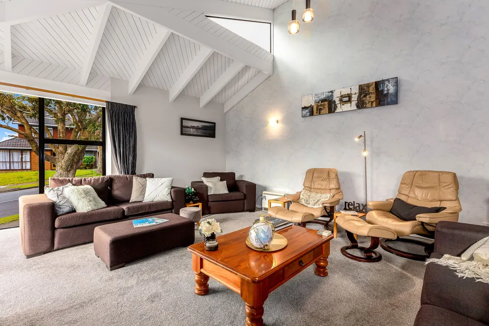 Photos of 85 Ayton Drive